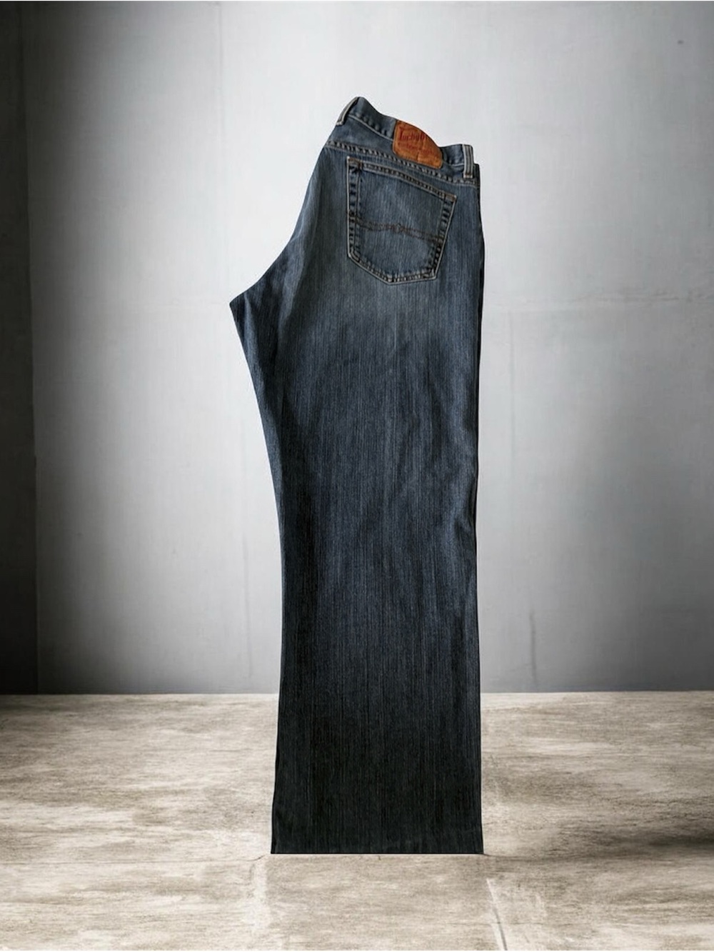 ✨ Men’s Vintage Lucky Brand Bootcut -Button-fly Jeans — Made in USA ✨ - Picture 4 of 8